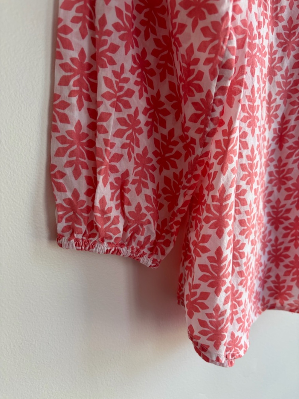 GAP Split Neck Floral 3/4 Sleeve 100% Cotton Peasant Blouse Size L - Picture 3 of 6